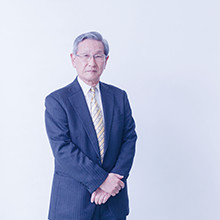香坂 雅弘(理事長代理・常務理事)