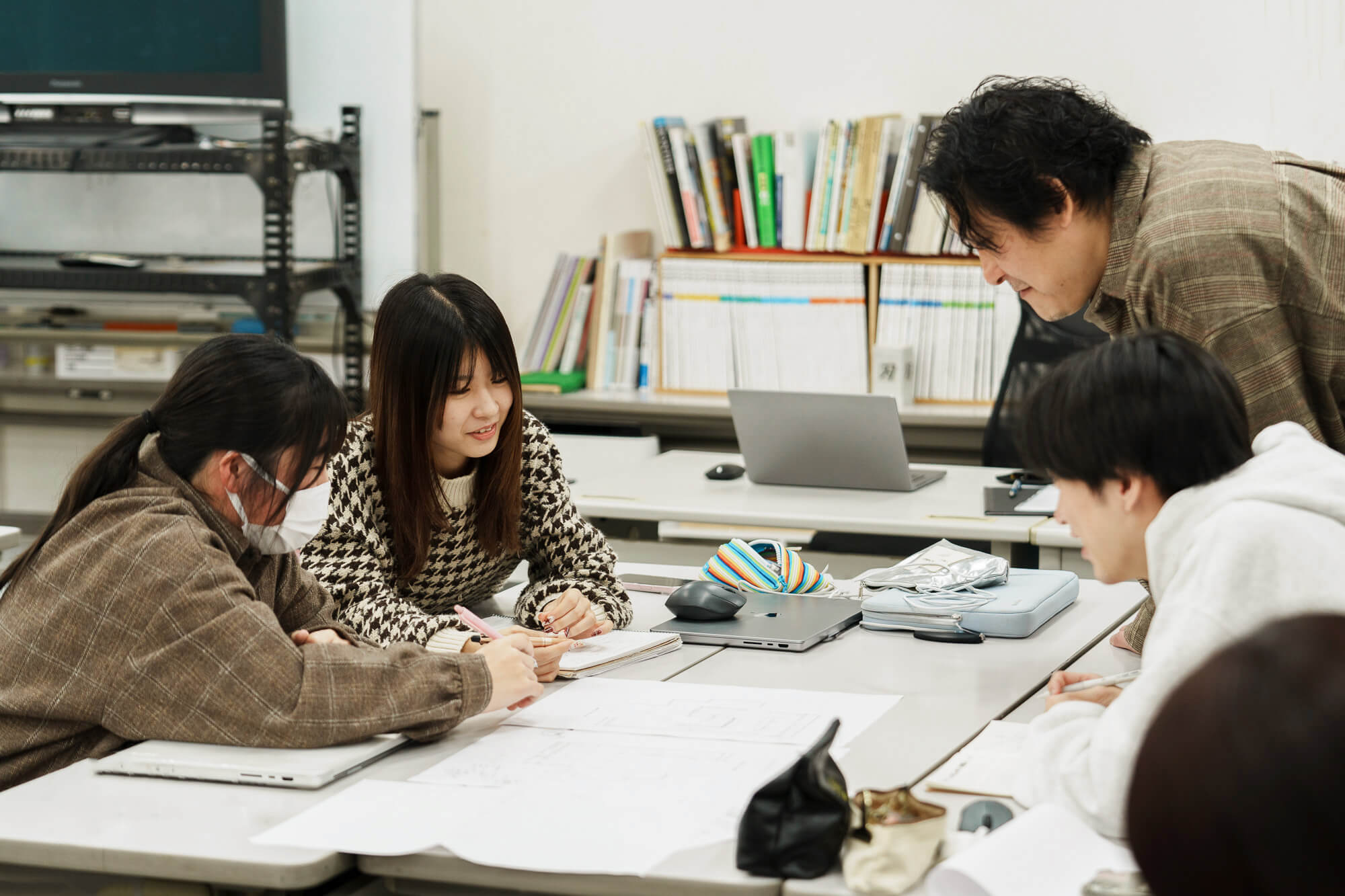 クリエイティブデザイン学科
